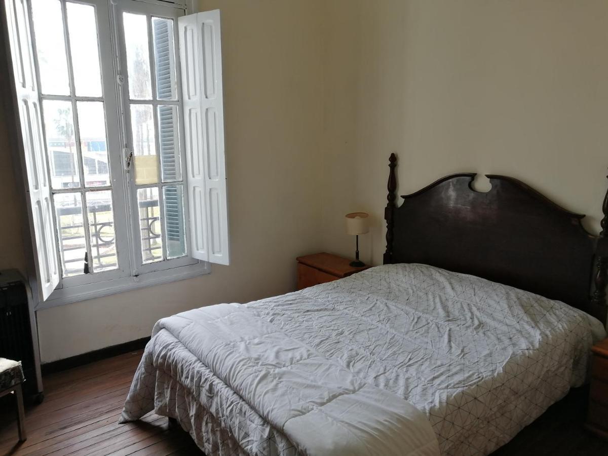 Apartment En Edificio Palacio Colon Montevideo